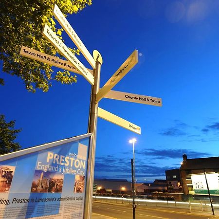 6Adelphi Aparthotel Preston  Luaran gambar